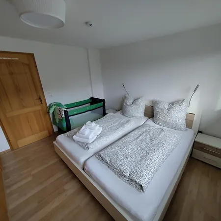 Geraeumige In Der Appartamento Bissendorf